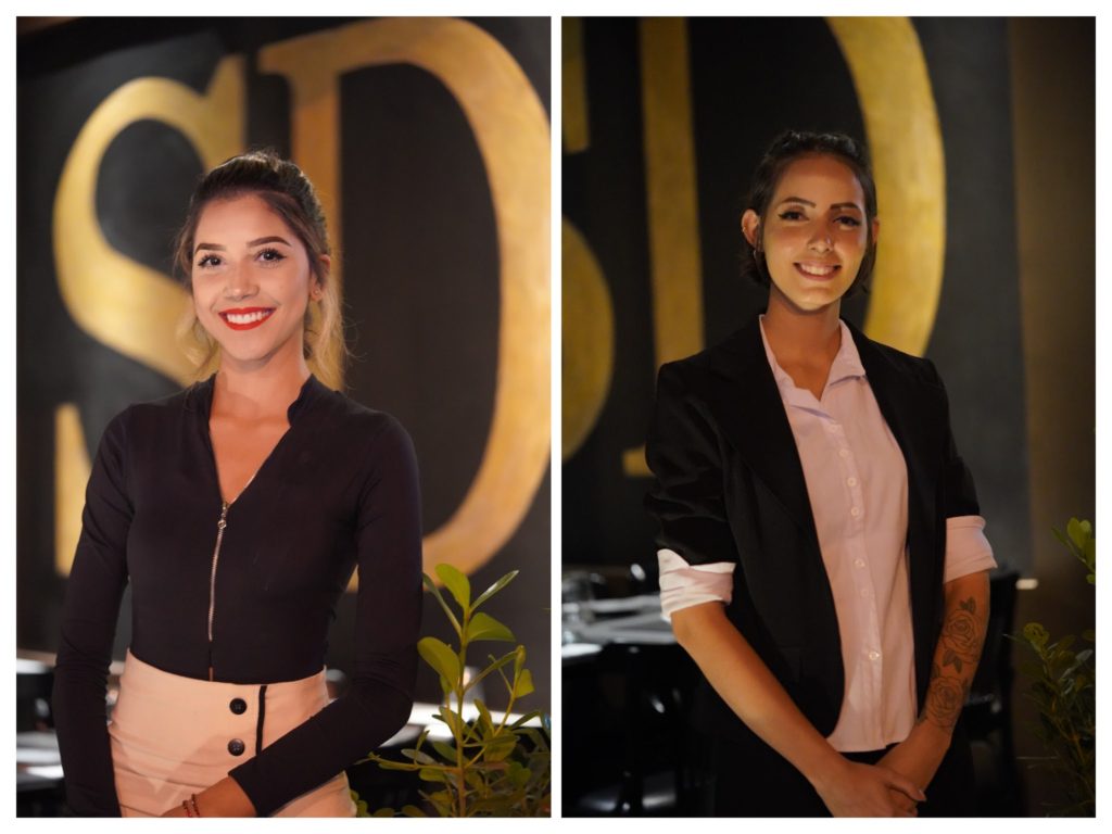 Hostess: Júlia Manfredini e Angélica Rodrigues