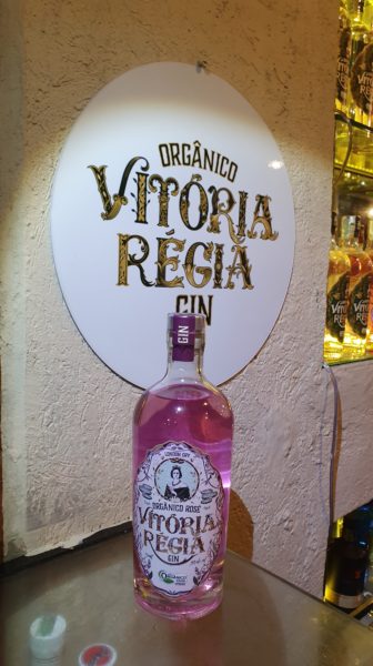 Gin Vitória Regia Rosé, Guest da Rainha, Galeto Sats Botafogo.